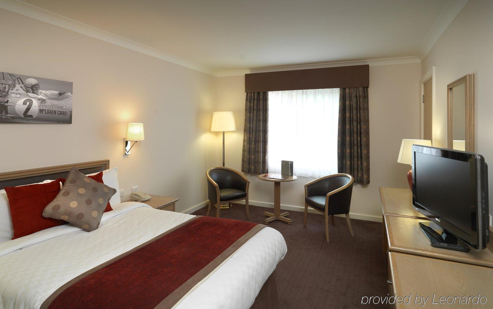 Mercure Dartford Brands Hatch Hotel & Spa Ash  Room photo