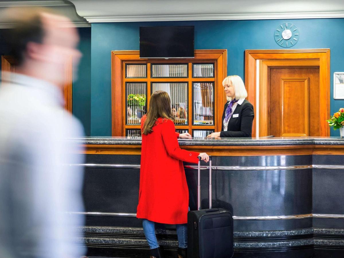 Mercure Dartford Brands Hatch Hotel & Spa Ash  Exterior photo