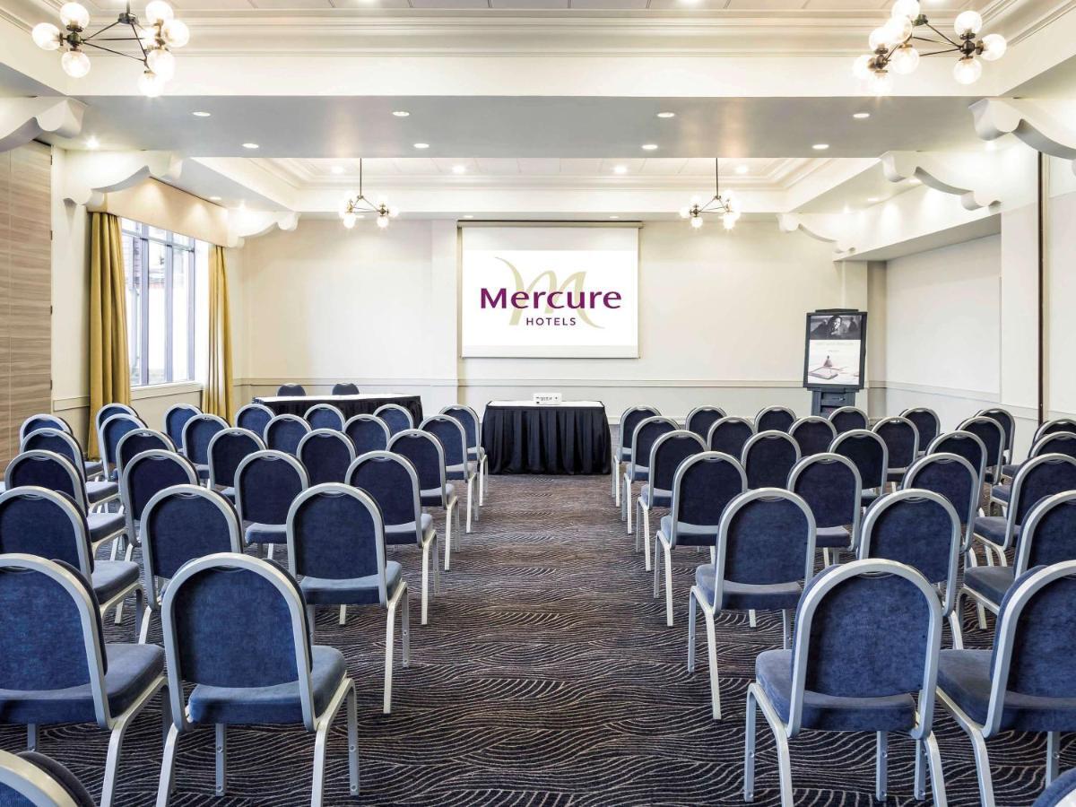 Mercure Dartford Brands Hatch Hotel & Spa Ash  Exterior photo
